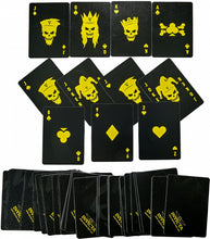Cargar imagen en el visor de la galería, CARTAS DE POKER INVICTA - NEGRAS